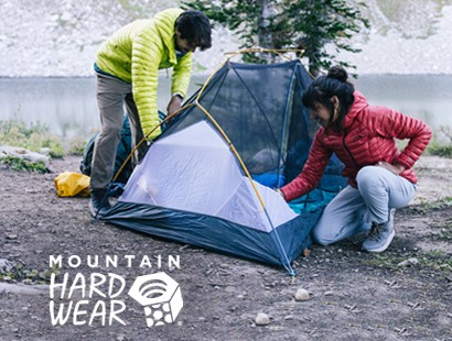 Neben hochwertige Daunenprodukten, Bekleidung sowie Schlafsäcken, steht Mountain Hardware auch für qualitative Zelte und Rucksäcke.